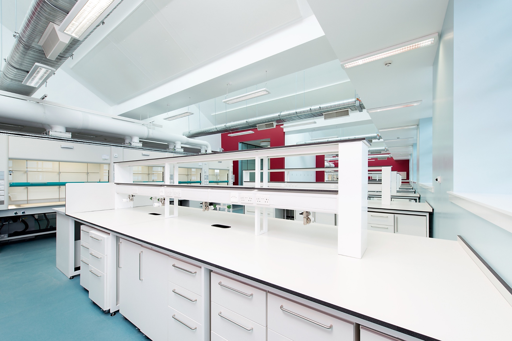 Liskamp Labs Refurbishment Morris & Spottiswood